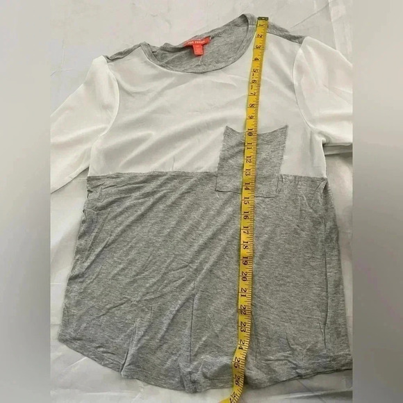 Joe Fresh Size S White Gray Sheer Rayon Top Long Sleeve Blouse T-Shirt Soft FLAW - Picture 7 of 9